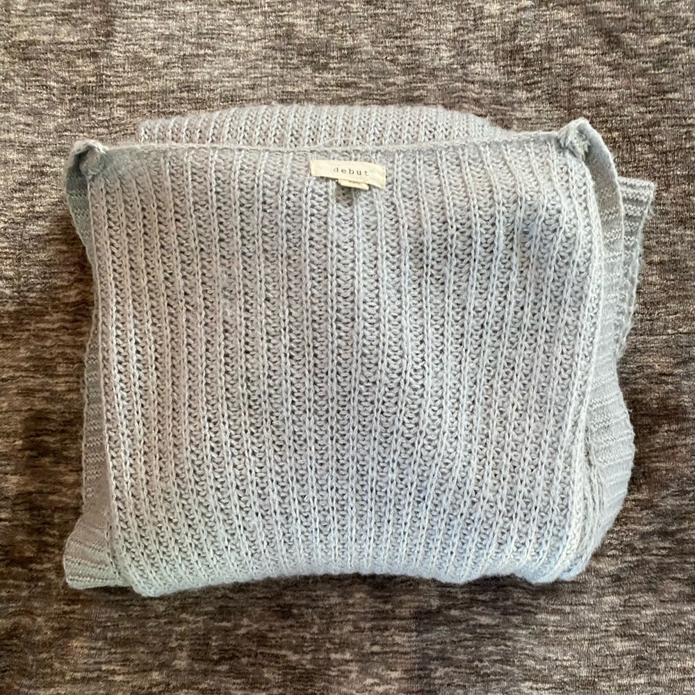 Knit sweater